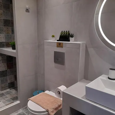 Carpe Diem Nei Lejlighedshotel 3*