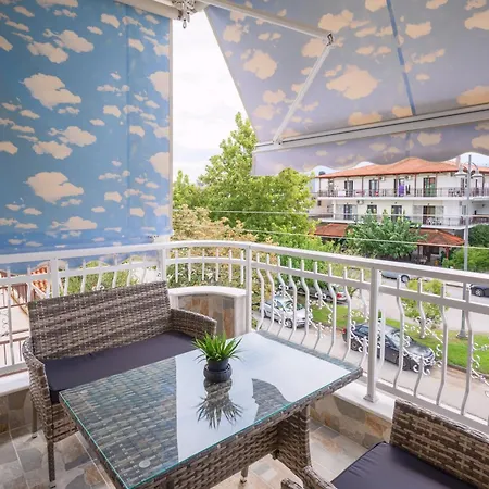 Carpe Diem Nei Hotel apartamentowy 3*