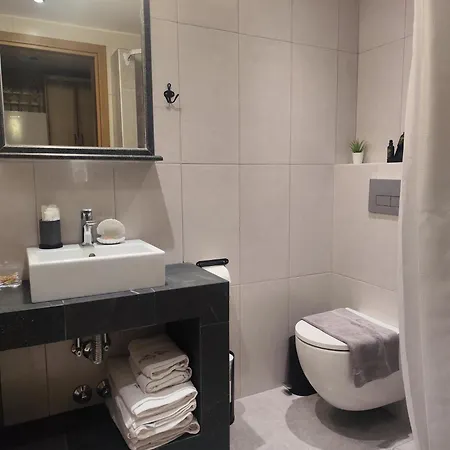 Hotel apartamentowy Carpe Diem Nei 3*
