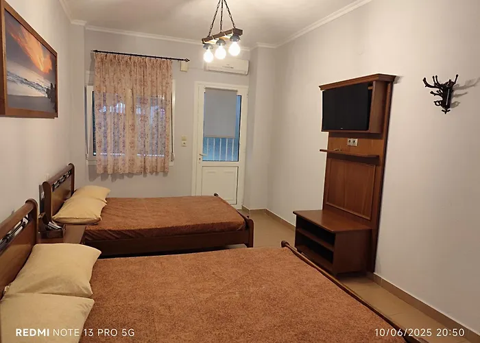 Apartahotel Carpe Diem Rooms Nei Pori Neoi Poroi
